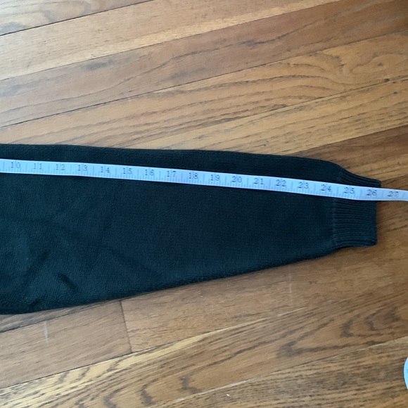 🌲Eddie Bauer dark green v-neck cotton sweater. Size XL Tall. - Picture 6 of 7